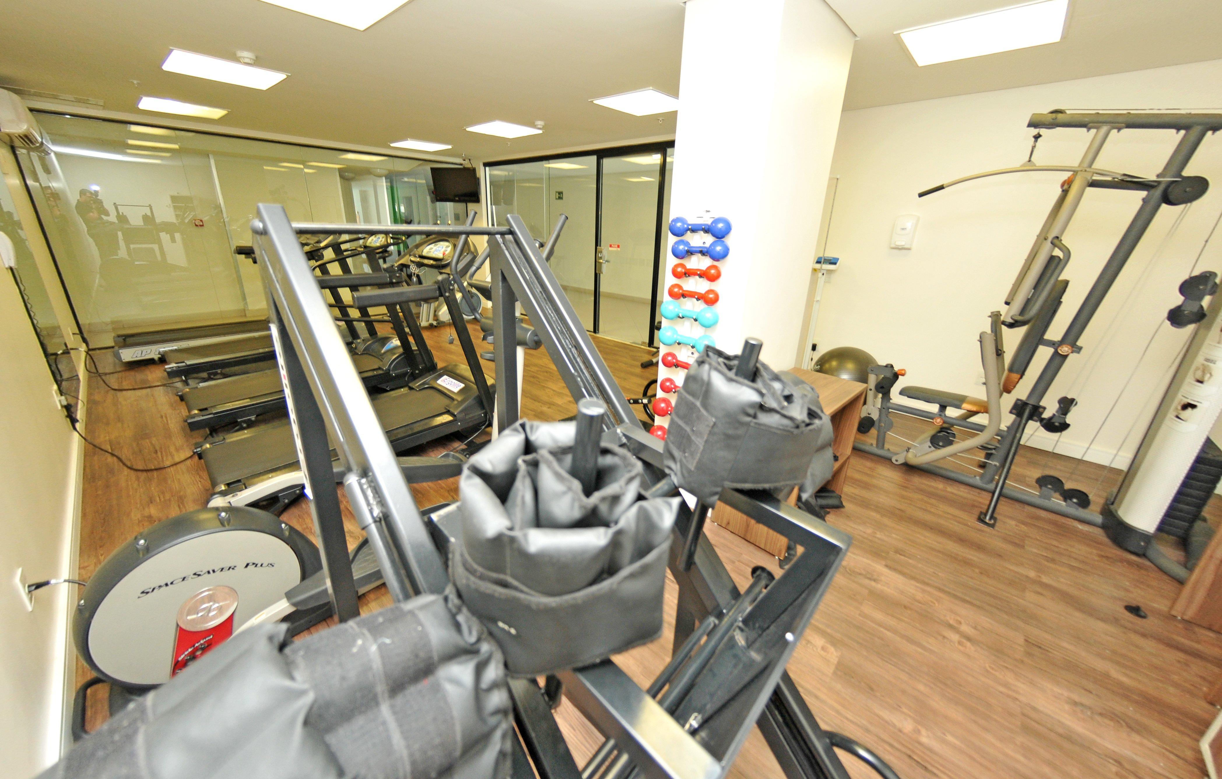 Hotel Inter Cuiaba Exterior photo The gym at the London Business School
